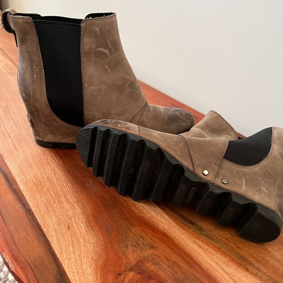 Sorel Lea Wedge Brown Leather Ankle Boots size 8.5 - Picture 6 of 9